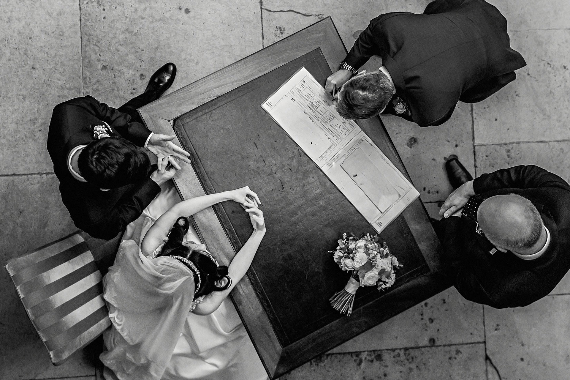 signing the marriage register