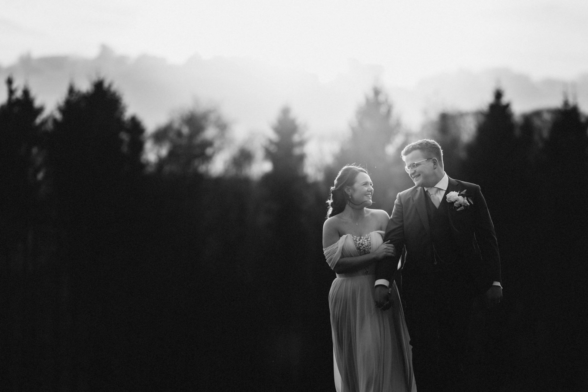 bride and grom portrait